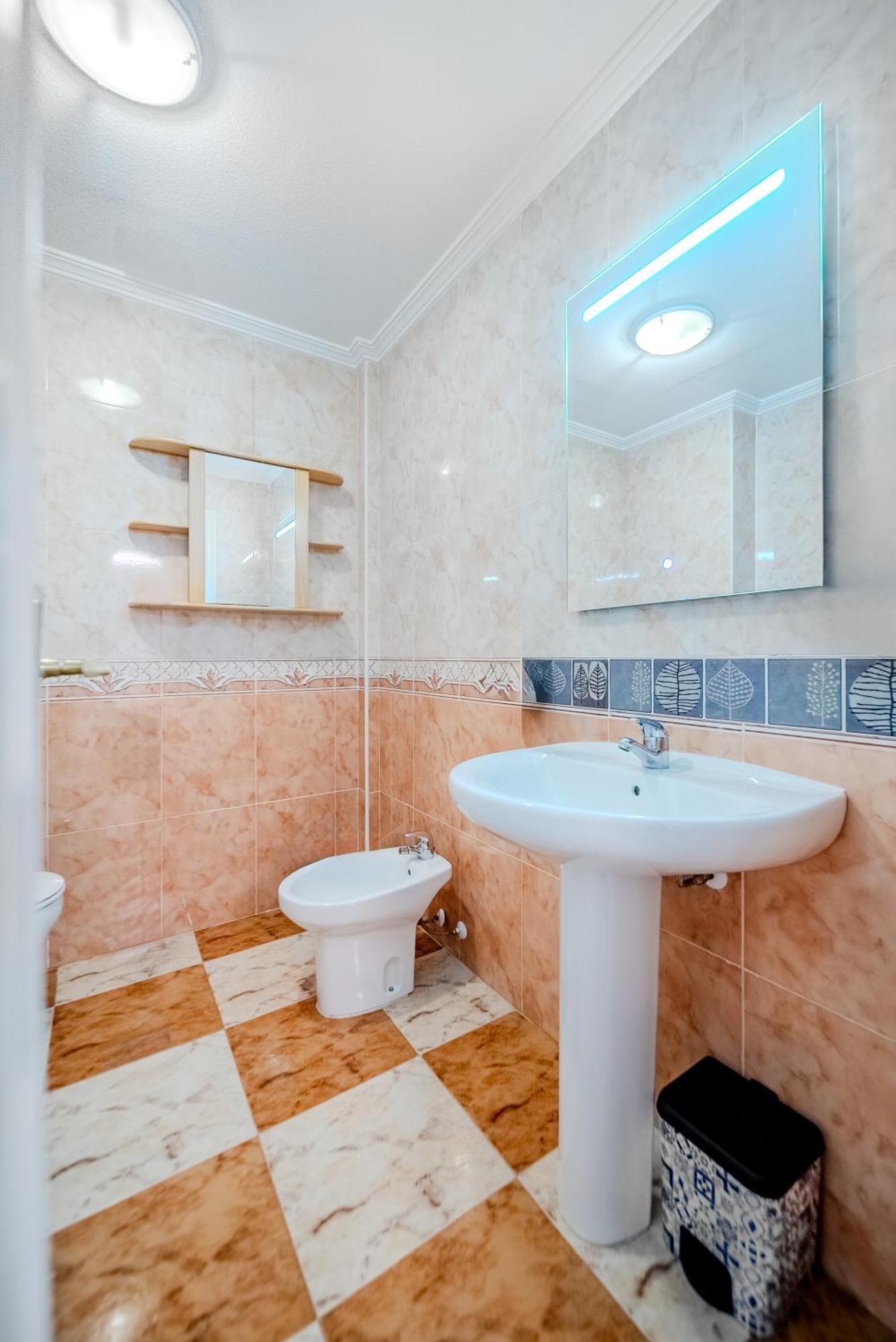 Apartamento Carlos: Self Check-In Retreat with Pool in Cabo Roig Dehesa de Campoamor  Exterior photo